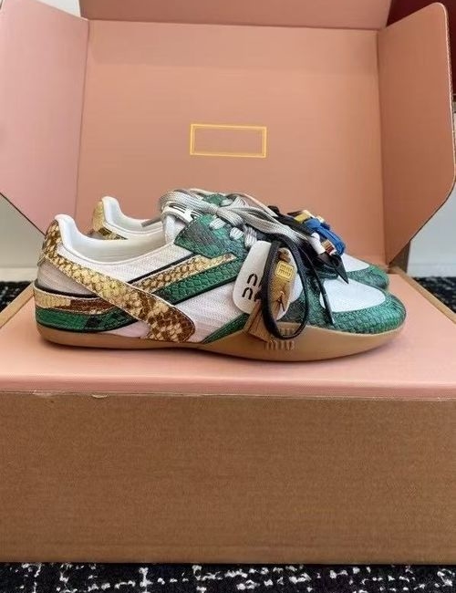 Miu Miu Snake Pattern Cowhide Casual Sneakers