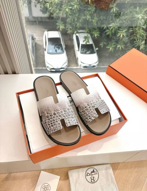 Hermes H Pig Nose Lizard Print Leather Sandals
