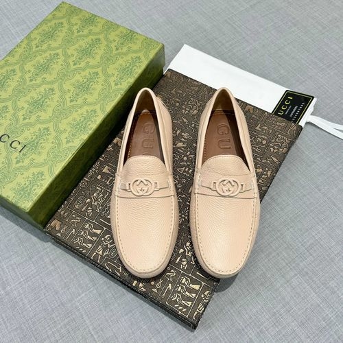 Gucci Cowhide Loafers With Interlocking G Details