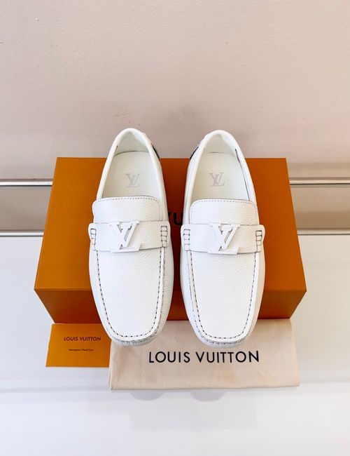 Louis Vuitton LV Moccasin Driving Shoes Classic Pattern Leather Upper