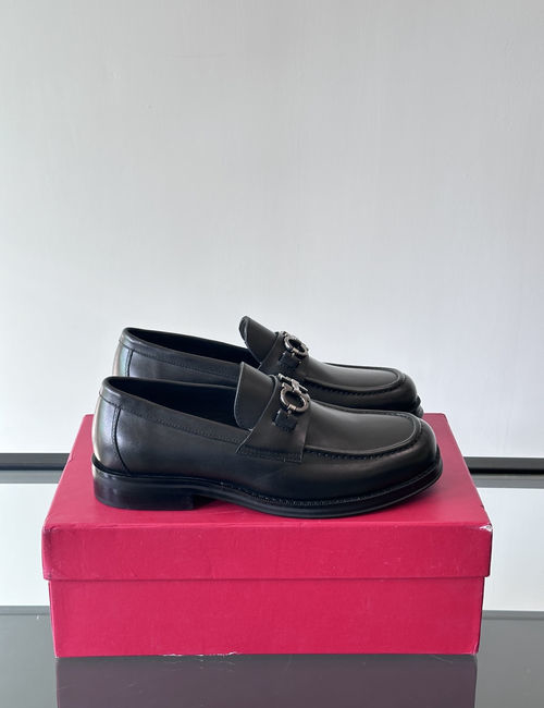 Ferragamo Genuine Leather Dress Shoes With Rubber Soles