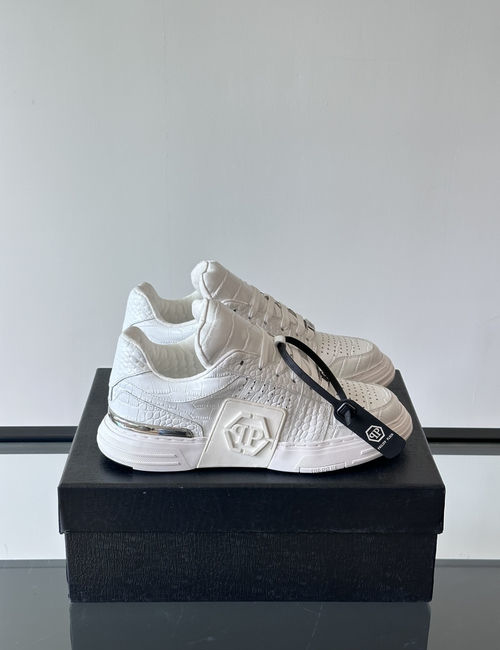 Philipp Plein Leather Low-Top Board Shoes With Light Sole
