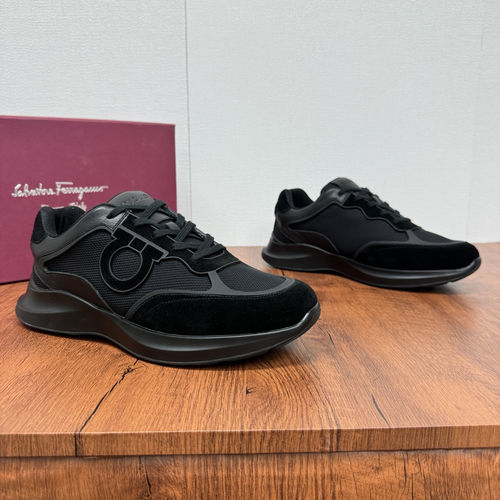 Ferragamo Cancini Buckle Low Top Casual Shoes