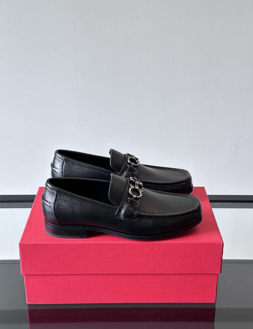 Ferragamo Cow Leather Driving Shoes With Non-slip Sole