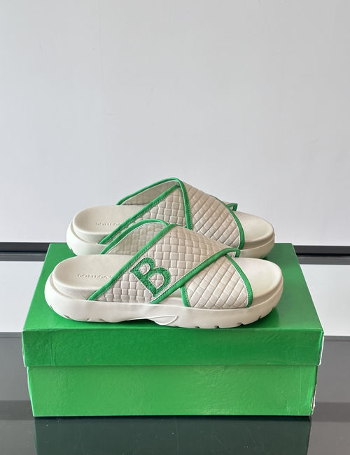 Bottega Veneta BV Woven Slides Top Layer Leather Foam Sole