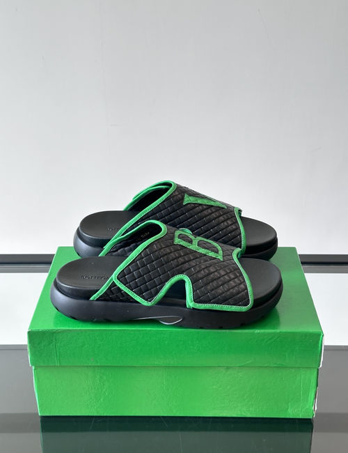 Bottega Veneta BV Woven Slides Top Layer Leather Foam Sole