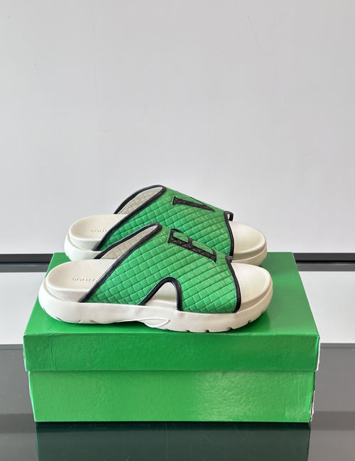 Bottega Veneta BV Woven Slides Top Layer Leather Foam Sole