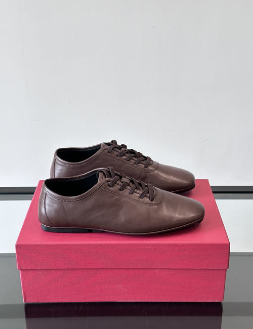 Ferragamo Cowhide Casual Shoes Light Rubber Sole