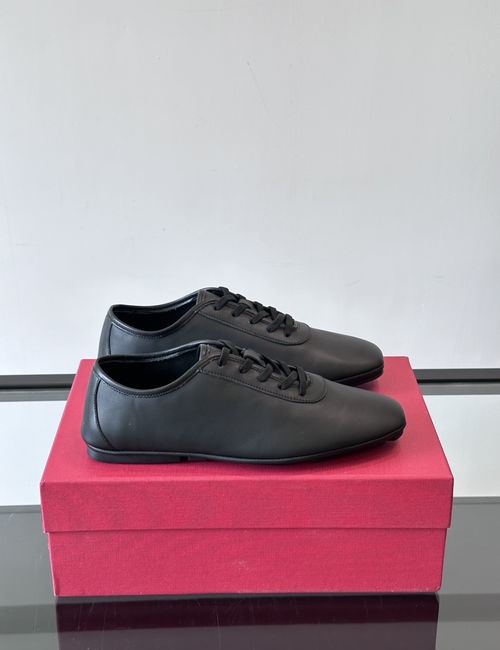 Ferragamo Cowhide Casual Shoes Light Rubber Sole