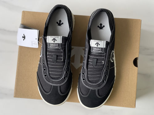 Descente Chron Tempo Low-top Casual Shoes