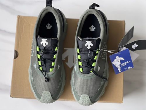 Descente SKI STYLE Low-Top Hiking Shoes