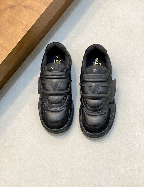 Valentino Velcro Low-top Leather Sports Shoes