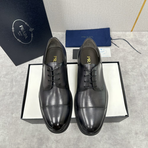 Prada Polished Leather Lace-Up Oxford Shoes