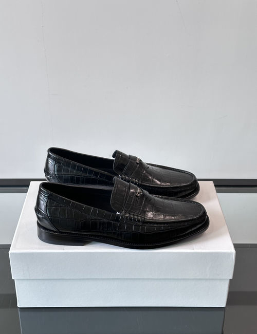 Versace Classic Business Dress Shoes With Cowhide Upper