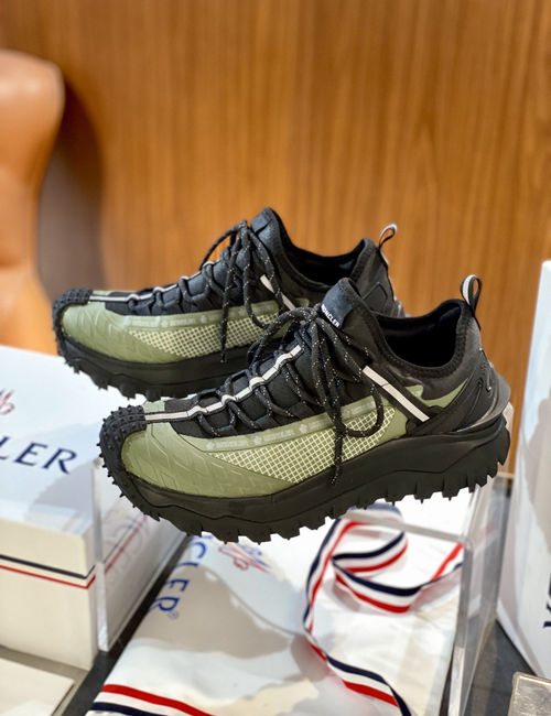 Moncler Trailgrip Lite3 Lightweight Sneakers