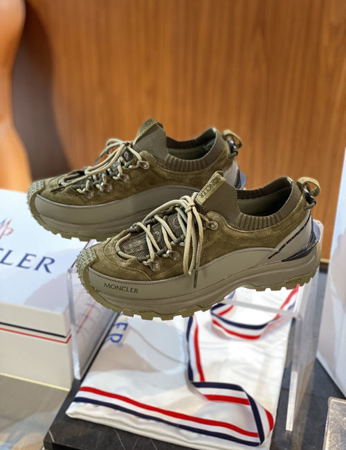 Moncler Trailgrip Lite3 Lightweight Sneakers