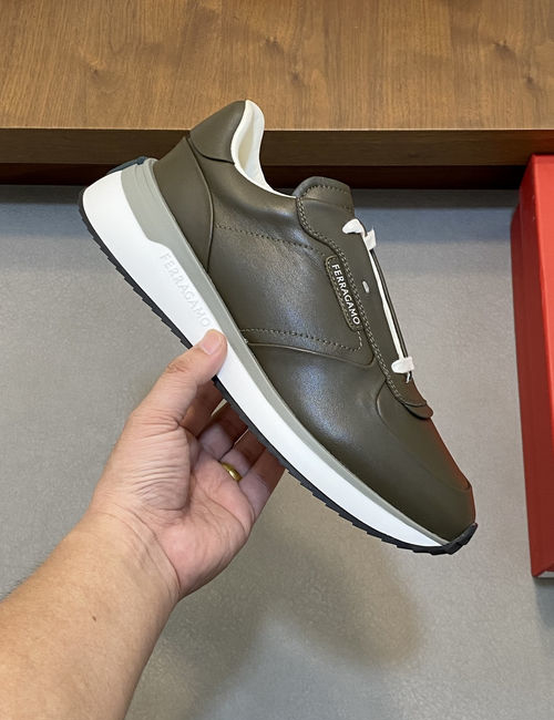 Ferragamo Cowhide Leather Casual Sneakers