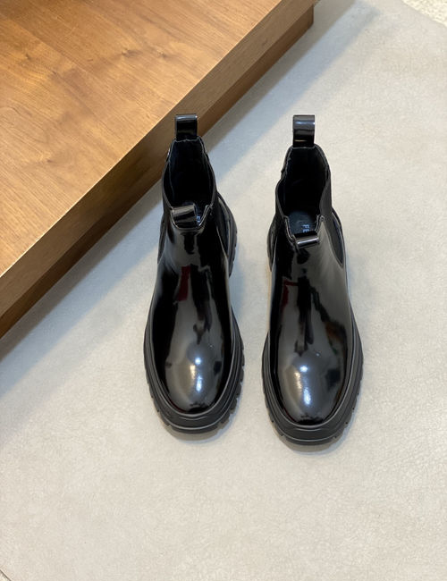 Ferragamo Slip-on Ankle Boots With Foam Sole