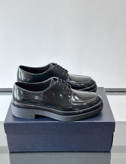 Prada Patent Leather Lace-Up Derby Shoes