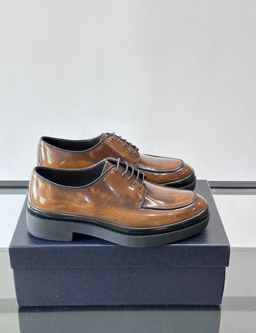 Prada Patent Leather Lace-Up Derby Shoes