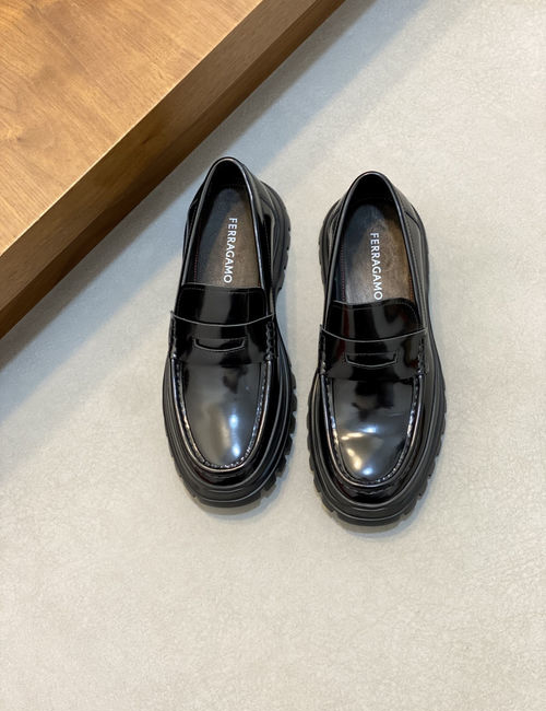 Ferragamo Calfskin Leather Casual Leather Shoes