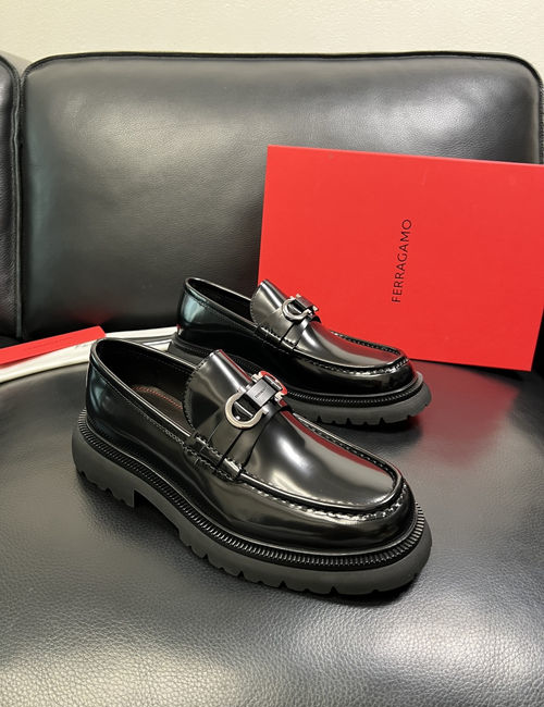 Ferragamo Premium Cowhide Leather Casual Loafers