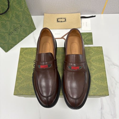Gucci Jordaan Leather Loafers With Webbing