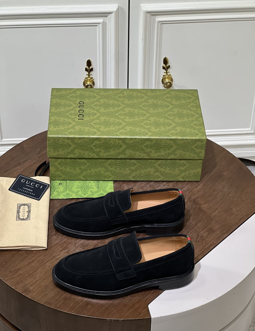 Gucci Horsebit Decor Leather Loafers