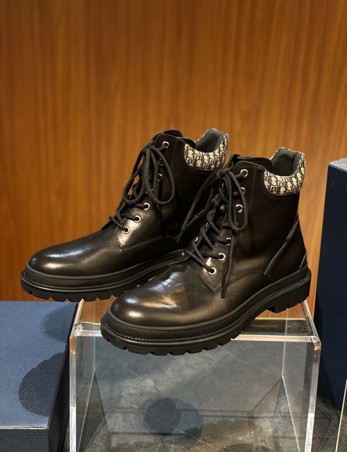 Christian Dior CD Explorer II Ankle Boots