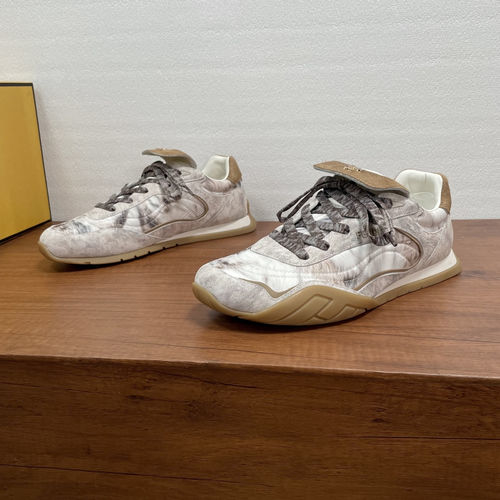 Fendi Wave Pulse Low-top Lace-up Sneakers