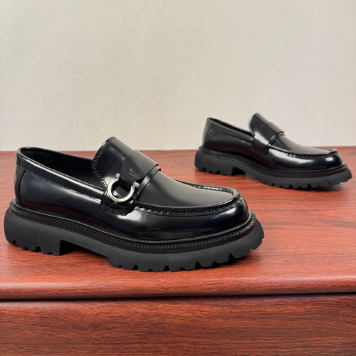 Ferragamo Saddle Loafers With Gancini Decoration
