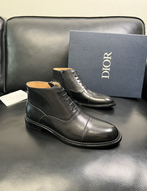 Christian Dior CD High-top Leather Ankle Boots