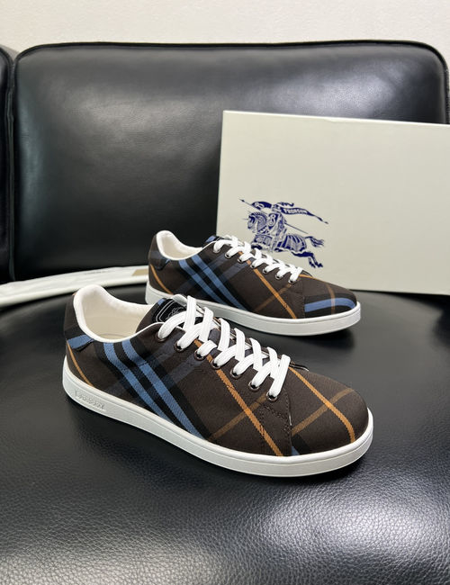 Burberry Stitched Leather Shoes With Original Sole