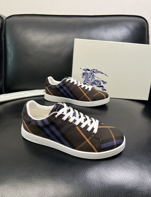 Burberry Stitched Leather Shoes With Original Sole