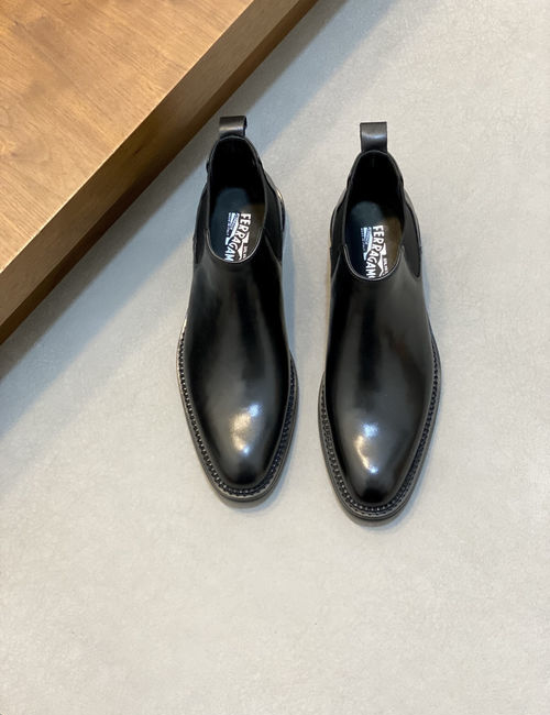 Ferragamo Mocassin Loafers With Brand Logo Strap