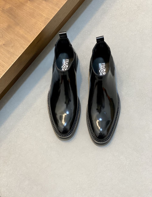 Ferragamo Mocassin Loafers With Brand Logo Strap