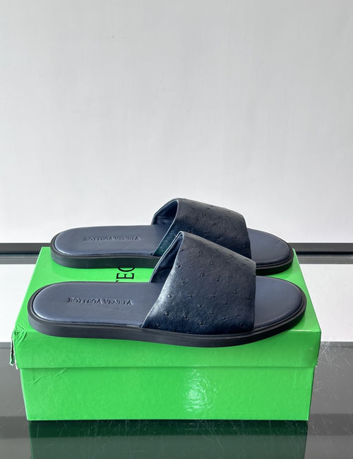 Bottega Veneta BV Cowhide Sandals With Lightweight Comfortable Sole