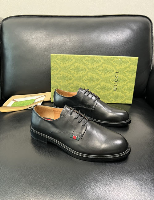 Gucci Classic Leather Dress Shoes