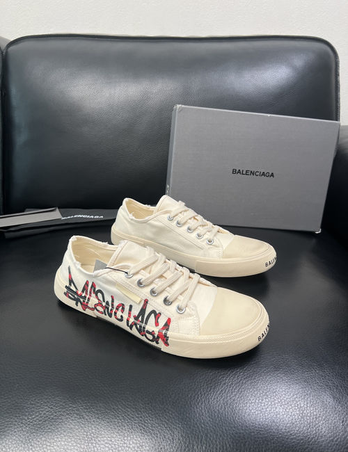 Balenciaga Stitched Leather Comfort Sneakers