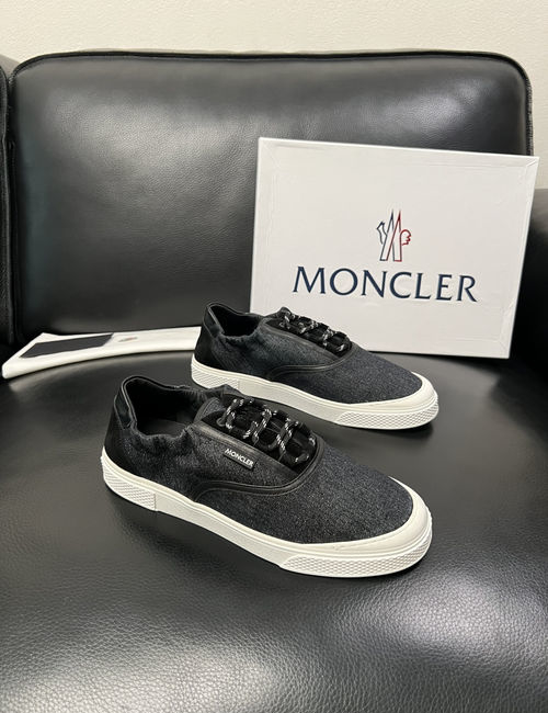 Moncler Cowhide Splicing Comfortable Sneakers