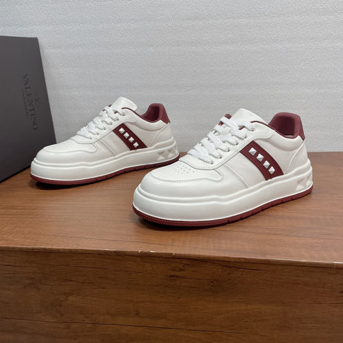 Valentino Classic Low-top Casual Sneakers