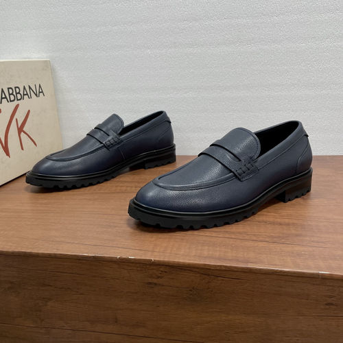 Dolce & Gabbana DG Grain Leather Loafers With Metal Accents