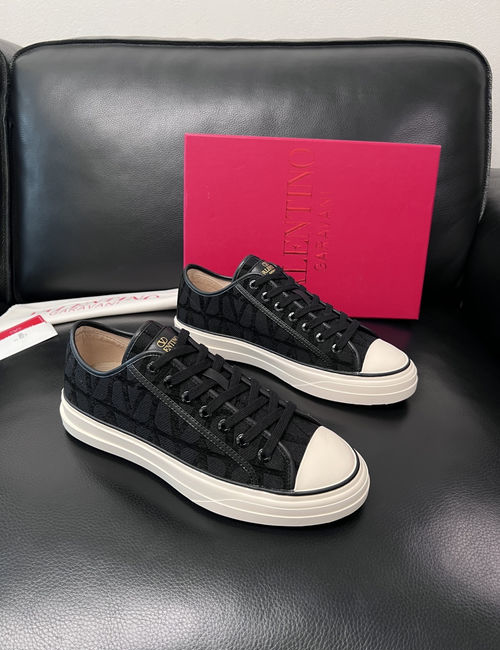 Valentino Color Block Leather Comfort Sneakers