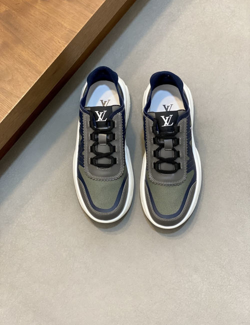 Louis Vuitton LV Platform Sneakers With Letter Logo