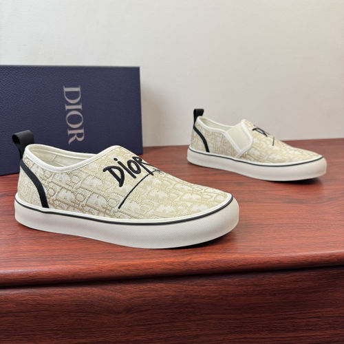 Christian Dior CD Saltwind Loafers Beige