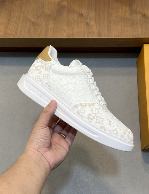 Louis Vuitton LV High-End Casual Sneakers With Monogram Logo And Tpu Sole