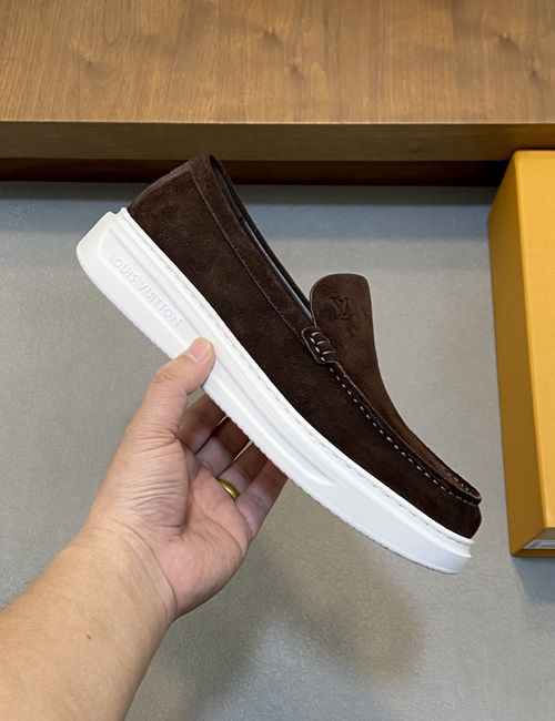 Louis Vuitton LV High-End Casual Sneakers With Monogram Logo And Tpu Sole