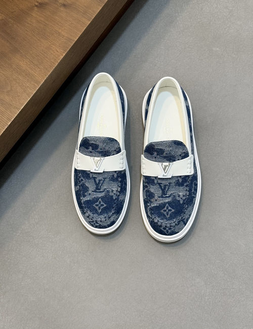 Louis Vuitton LV New Casual Sneakers With Monogram Logo And Breathable Lining