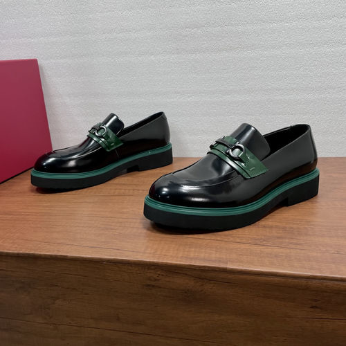 Ferragamo Gancini Buckle Suede Moccasin Shoes