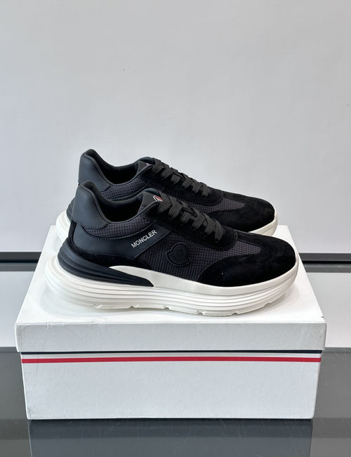 Moncler Trailgrip Lite Breathable Outdoor Sneakers